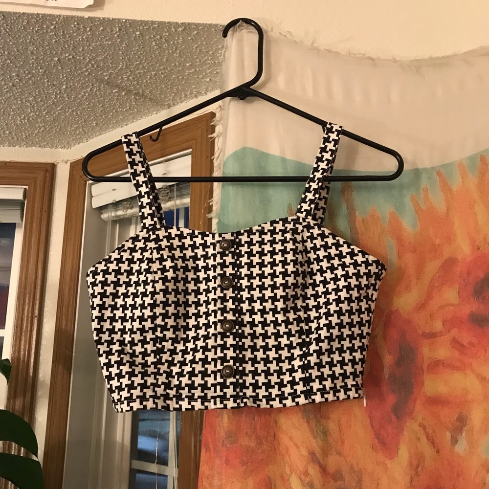 Fifty Street Fitted Cropped Tank/Bralette Style